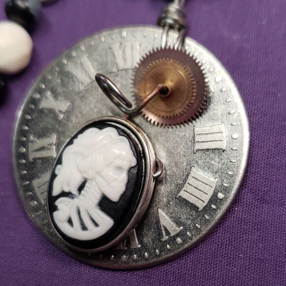 Steampunk Style Natural Stone, Skeleton Cameo, Roman Numeral Clock Disc Necklace - Picture 6 of 12